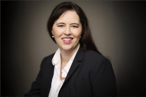 Headshot of Dr Mia Hugo, Radiation Oncologist